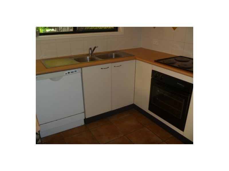 18 Pumice Str, Eight Mile Plains QLD 4113