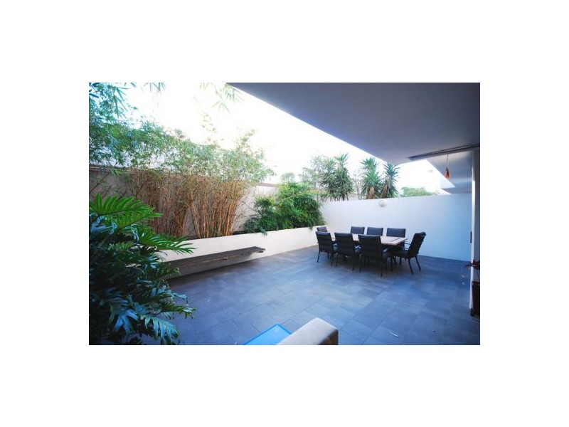 82 Alfred Street, Fortitude Valley QLD 4006