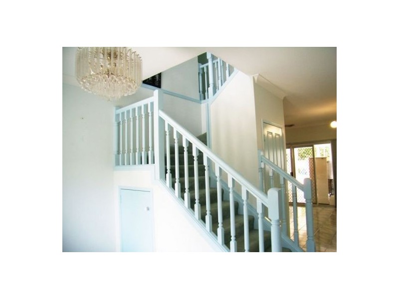 16 Lewis Street, Coopers Plains QLD 4108