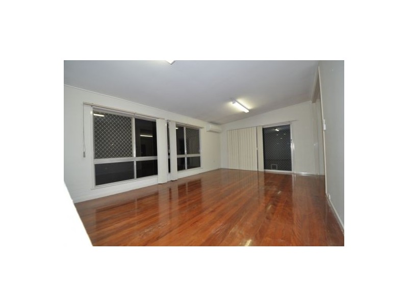 6 Fig Tree Pocket Rd, Chapel Hill QLD 4069