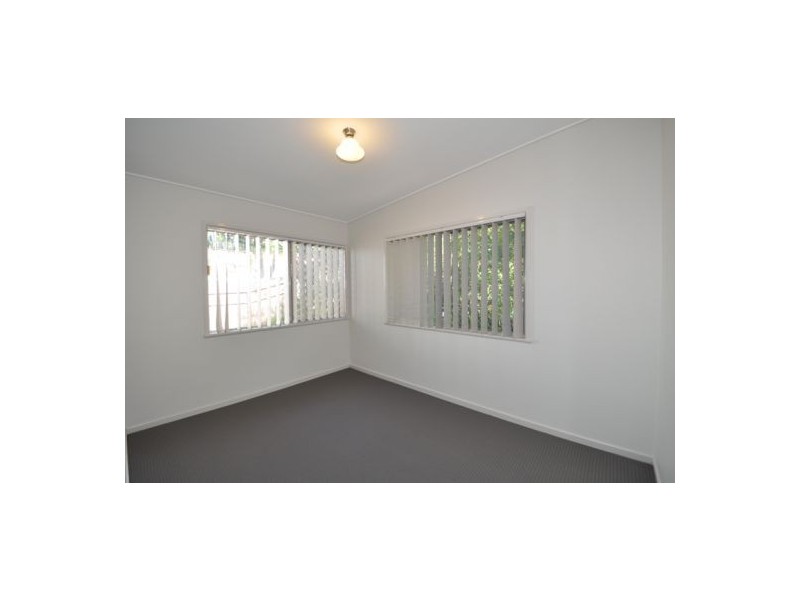 6 Fig Tree Pocket Rd, Chapel Hill QLD 4069