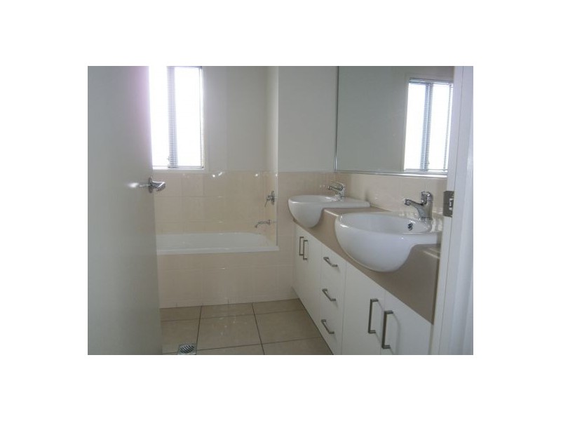 20/127 Duffield Rd, Kallangur QLD 4503