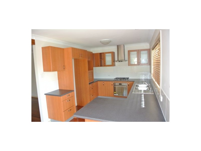 2 Mikarie St, Sunnybank Hills QLD 4109