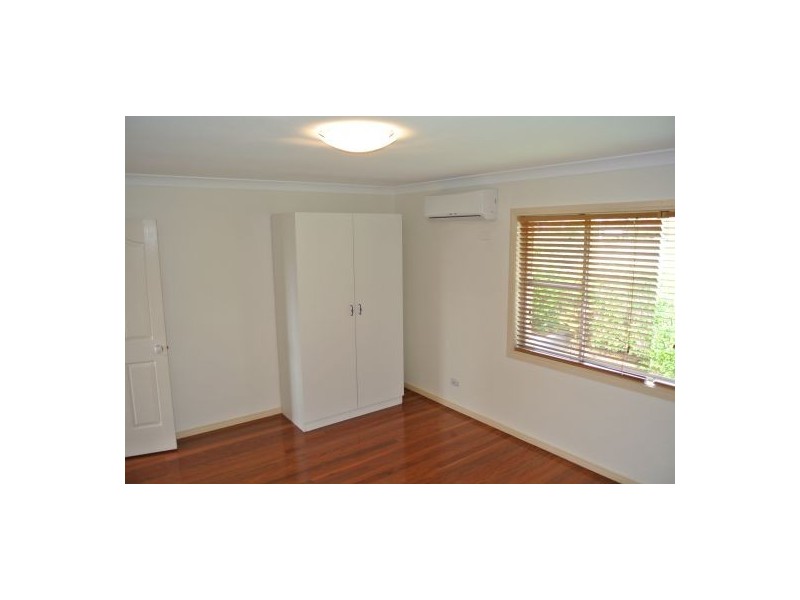 2 Mikarie St, Sunnybank Hills QLD 4109