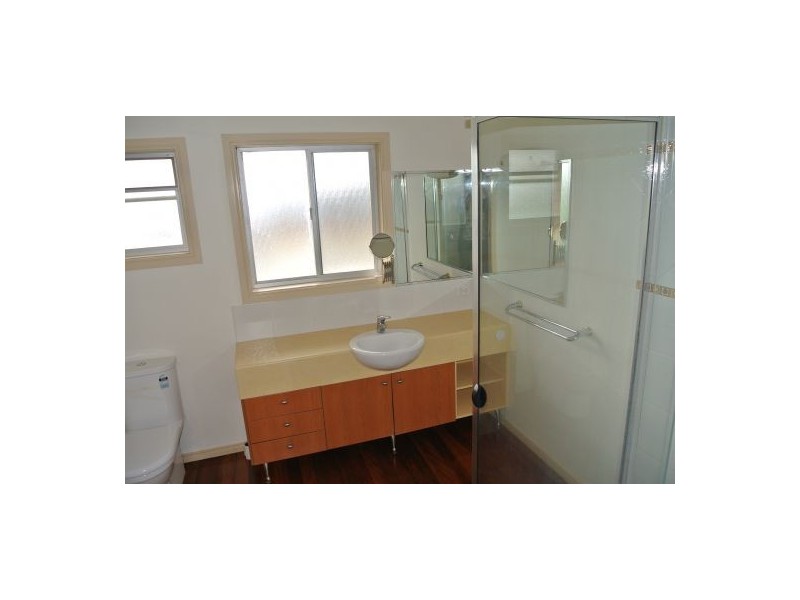 2 Mikarie St, Sunnybank Hills QLD 4109