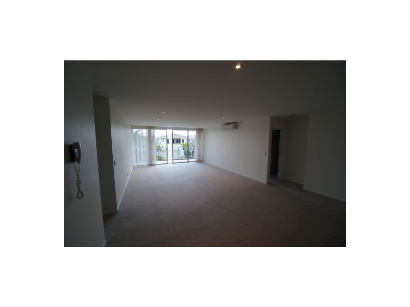 2 Activa Way, Hope Island QLD 4212