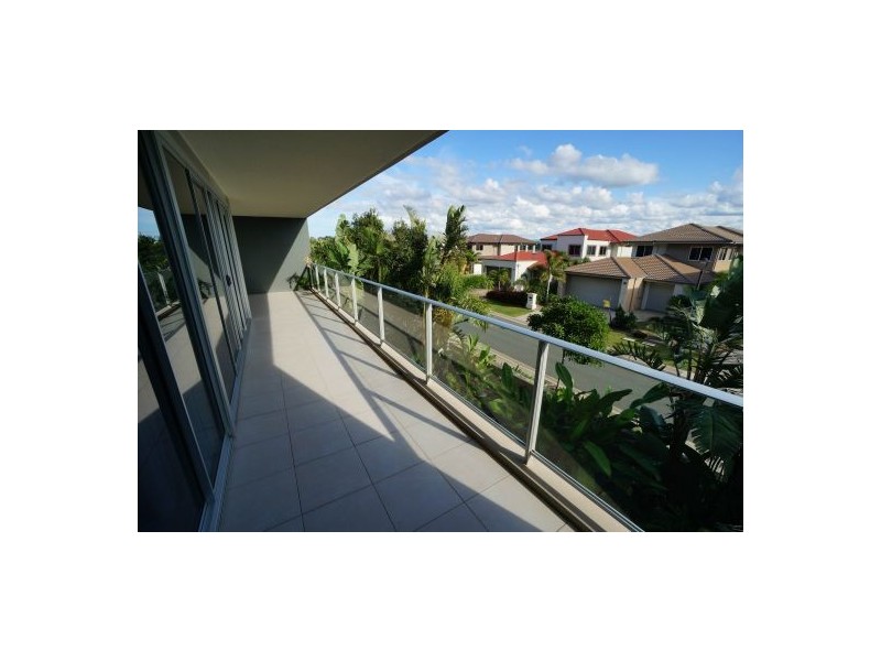 2 Activa Way, Hope Island QLD 4212