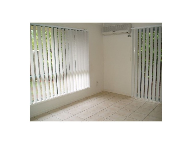 Unit 32 538 Warrigal Road, Eight Mile Plains QLD 4113