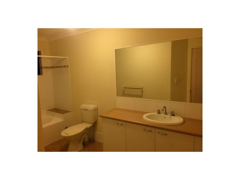 7/18 Pumice Street, Eight Mile Plains QLD 4113