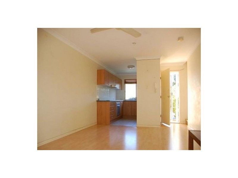 20/11 Oakmont Ave, Oxley QLD 4075
