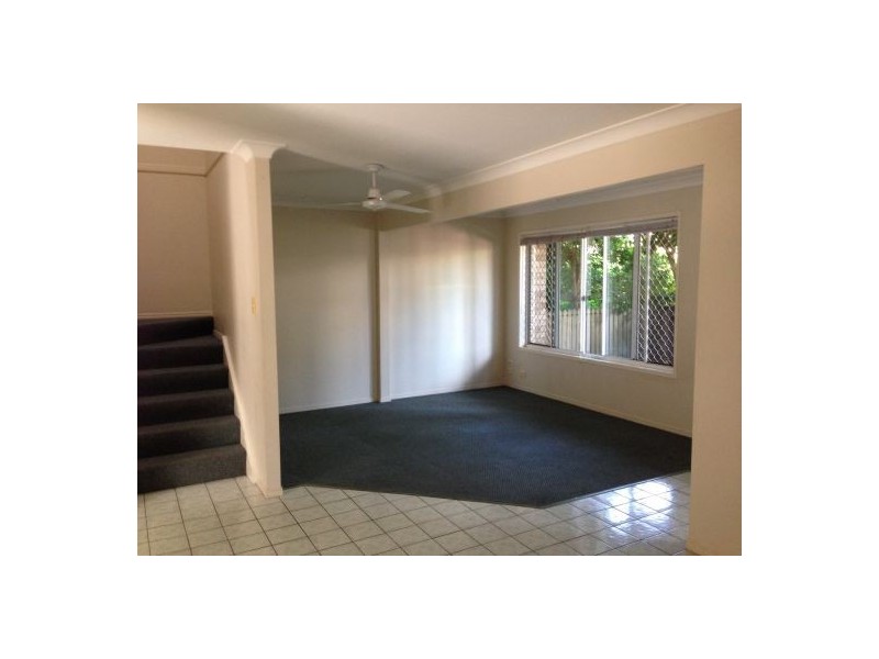 16 Arcadia Street, Eight Mile Plains QLD 4113