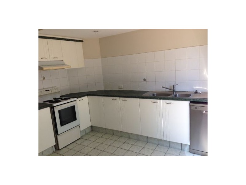 16 Arcadia Street, Eight Mile Plains QLD 4113