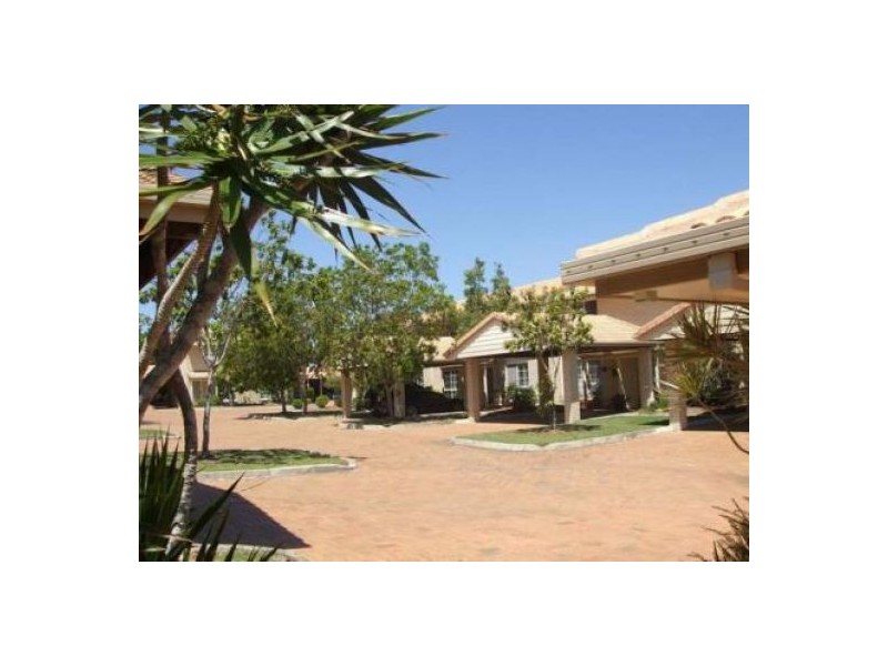 U19/ 15 Magellan Rd, Springwood QLD 4127