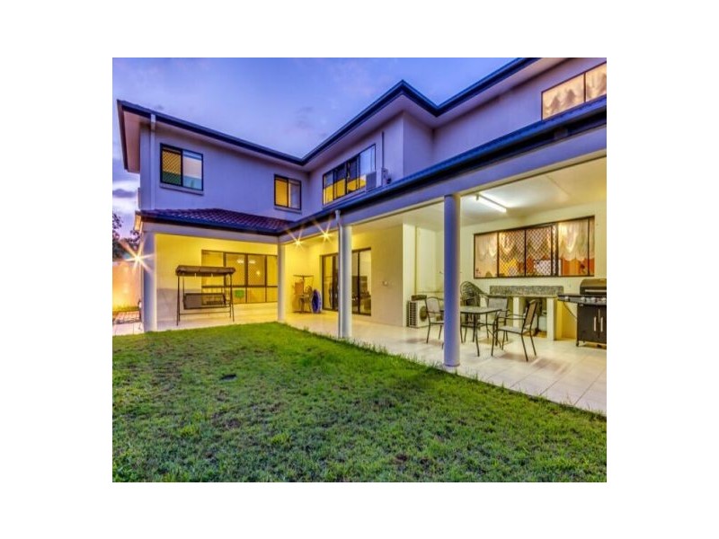 10 Eaton Place, Sunnybank Hills QLD 4109
