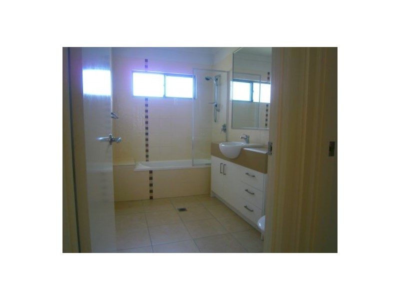 K30/127 Duffield Rd, Kallangur QLD 4503