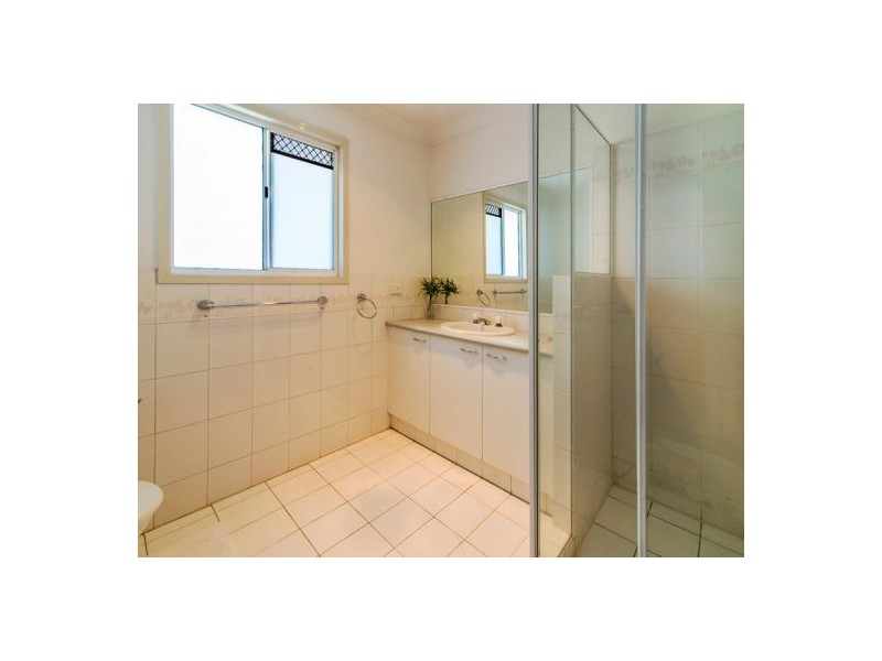 8/20 Huth Street,, Labrador QLD 4215