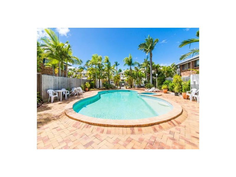 8/20 Huth Street,, Labrador QLD 4215