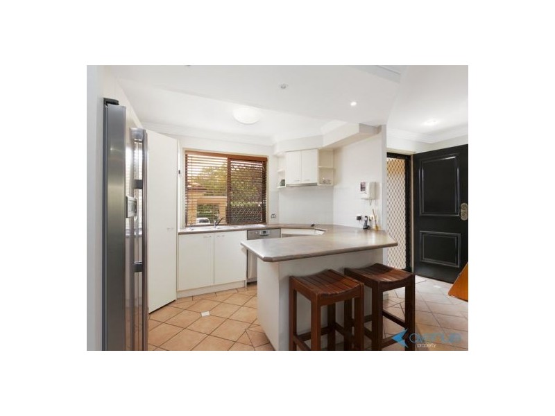 1/105 Oldfield Road, Sinnamon Park QLD 4073