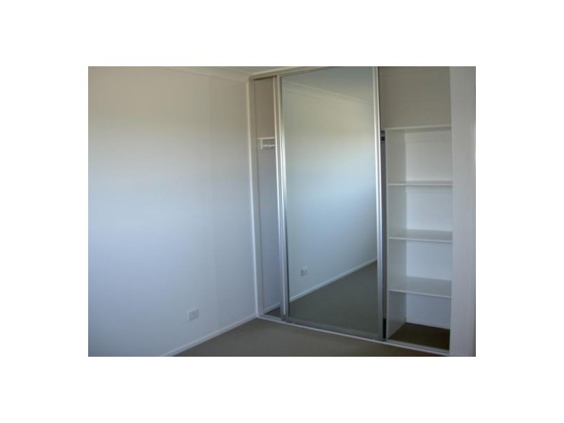 42 11Portia Street, Kingston QLD 4114