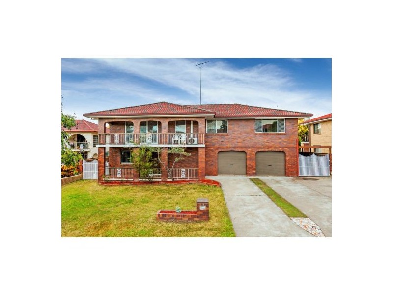19- Martense St, Wishart QLD 4122