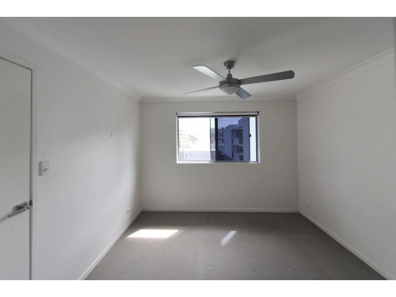 20/4-6 Lockhart street, Woolloongabba QLD 4102