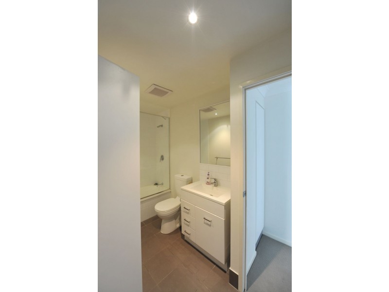 20/4-6 Lockhart street, Woolloongabba QLD 4102
