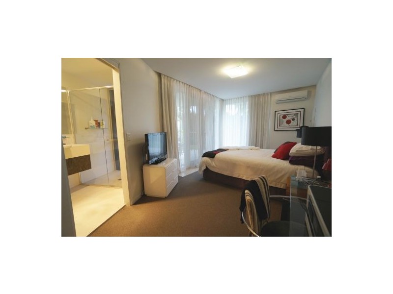 2101/2 Activa Way, Hope Island QLD 4212