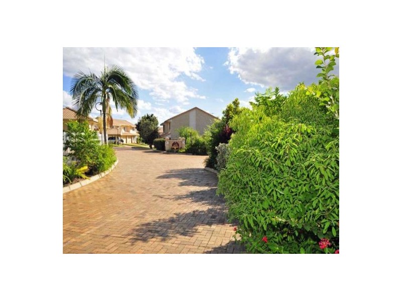 29/99 Barbaralla Drive, Springwood QLD 4127