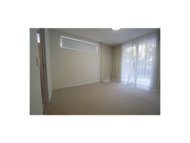 2 Activa Way, Hope Island QLD 4212