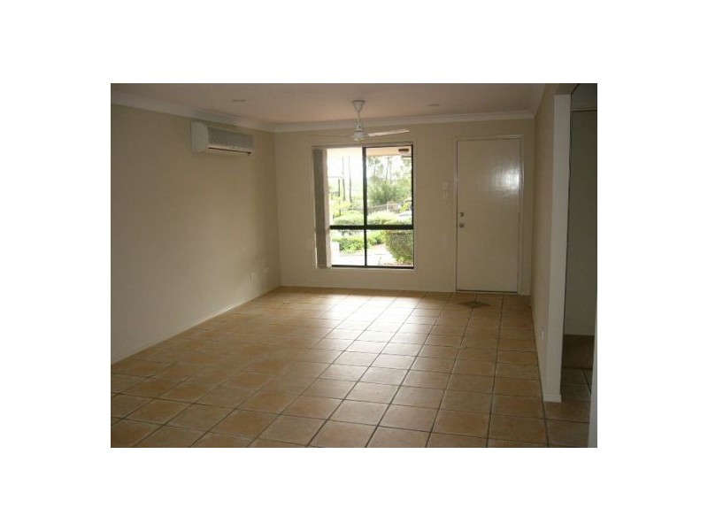 26 Buckingham Place, Eight Mile Plains QLD 4113