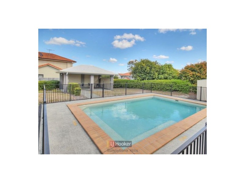 33/1 Daintree Drive, Parkinson QLD 4115