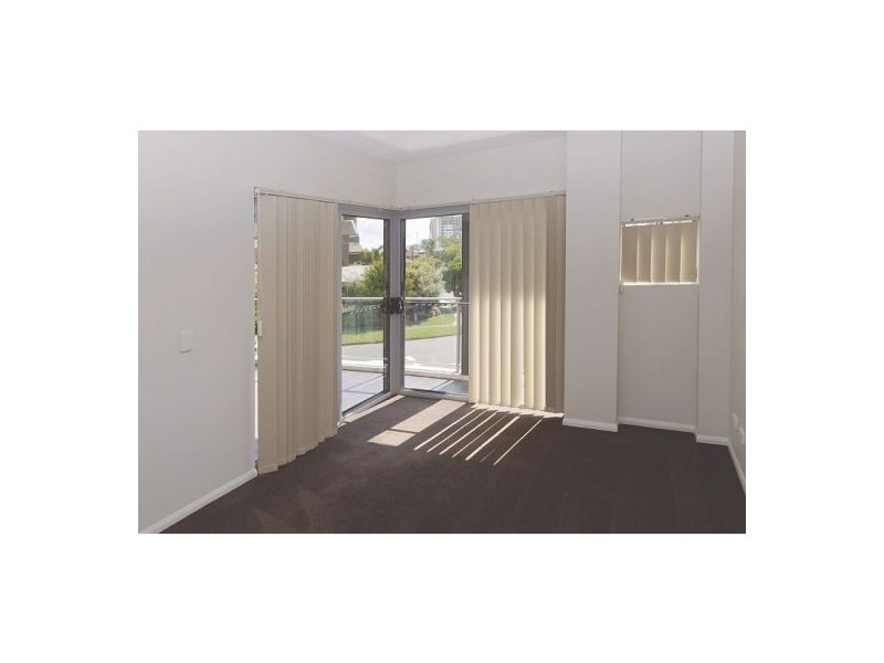 U5 /1 Mcnaughton St, Redcliffe QLD 4020