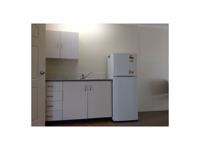 35 158-162 Middle Street, Cleveland QLD 4163