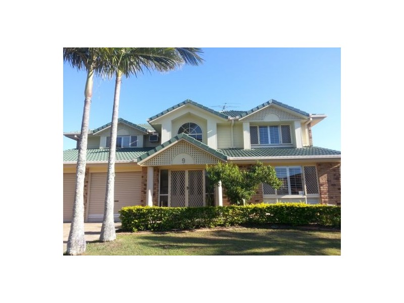 9 Fendi Place, Eight Mile Plains QLD 4113