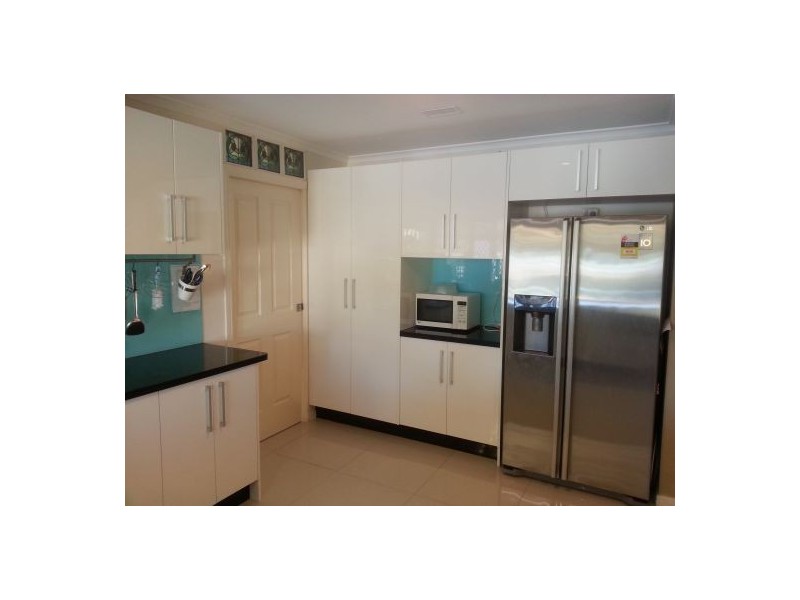 9 Fendi Place, Eight Mile Plains QLD 4113