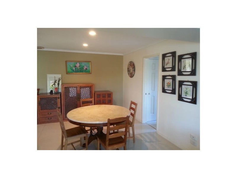 9 Fendi Place, Eight Mile Plains QLD 4113