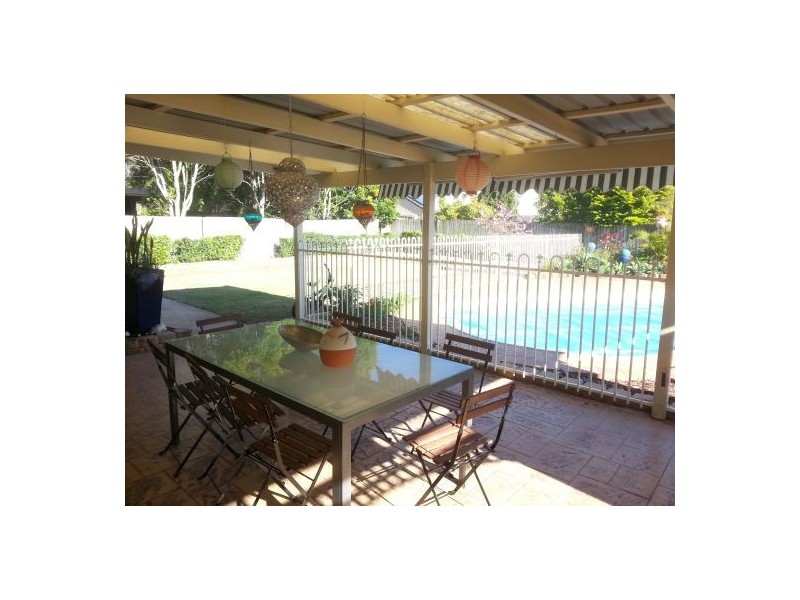 9 Fendi Place, Eight Mile Plains QLD 4113