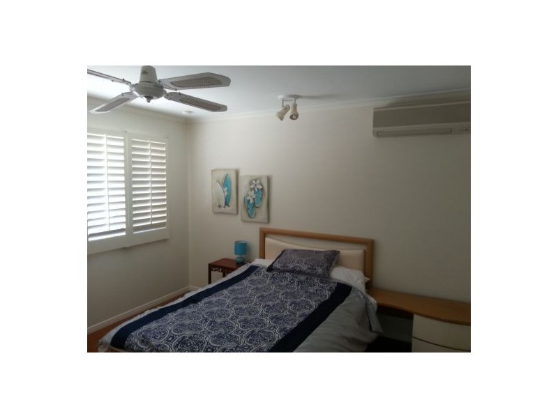 9 Fendi Place, Eight Mile Plains QLD 4113