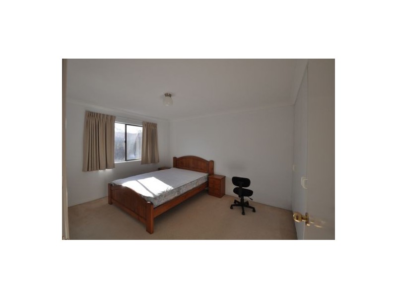 87 Macquarie St, St Lucia QLD 4067