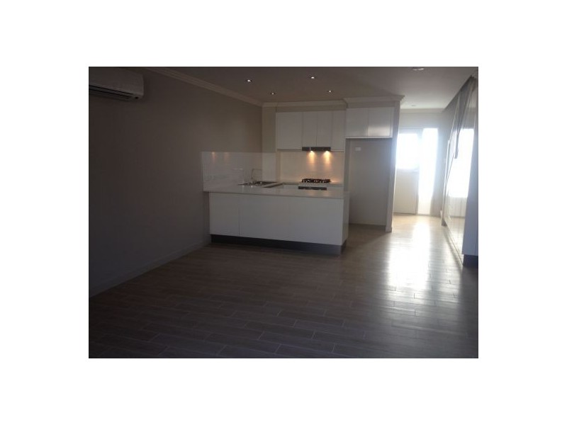 28 1914 Creek Road, Cannon Hill QLD 4170