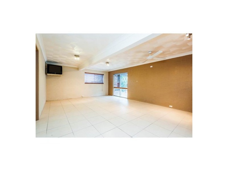 19. Martense Street, Wishart QLD 4122