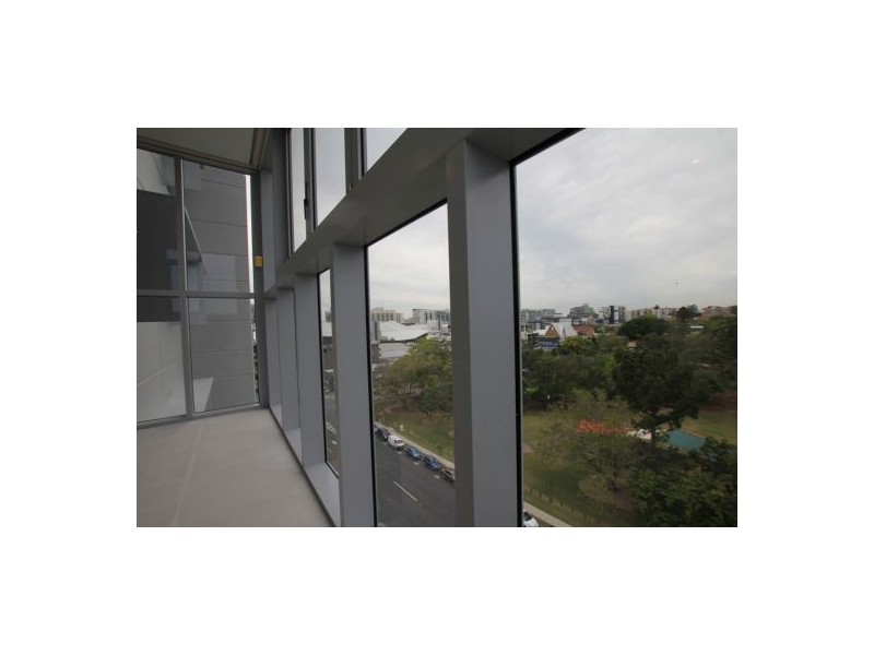 66 Manning Street (The Corner of Russell Street & Manning Street), South Brisbane QLD 4101