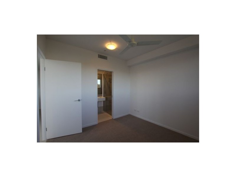 66 Manning Street (The Corner of Russell Street & Manning Street), South Brisbane QLD 4101