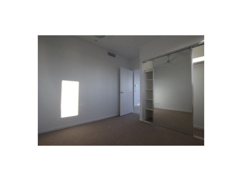 66 Manning Street (The Corner of Russell Street & Manning Street), South Brisbane QLD 4101