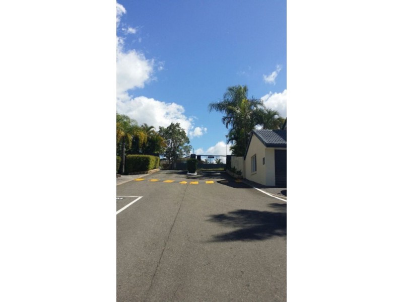 35 Killarney Avenue, Robina QLD 4226