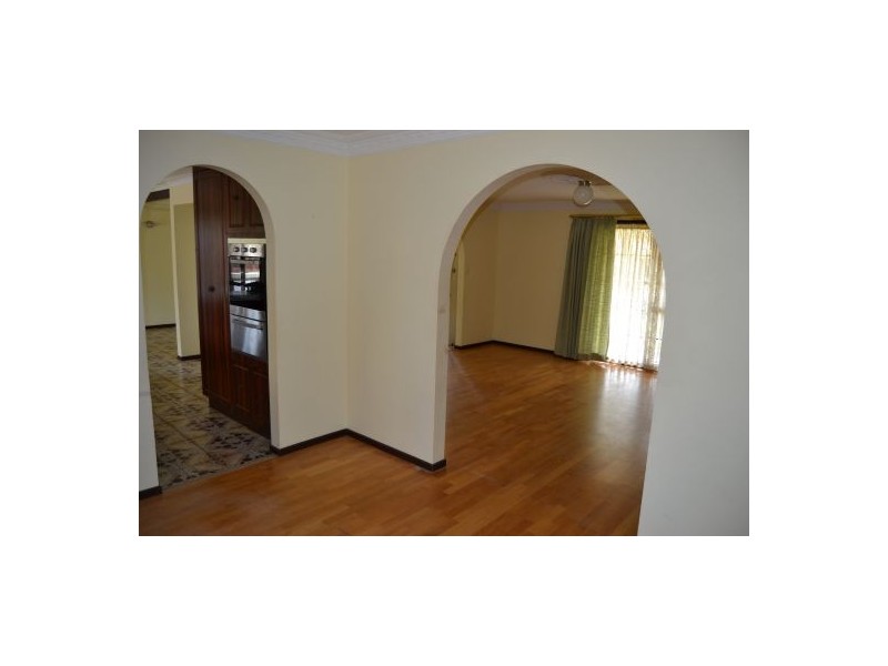 52. Bolinda St, Eight Mile Plains QLD 4113