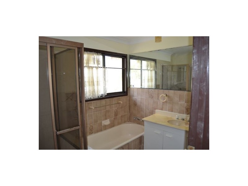 52. Bolinda St, Eight Mile Plains QLD 4113