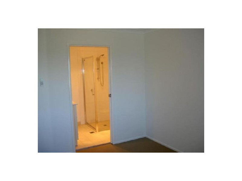 26/11 Portia Street, Kingston QLD 4114