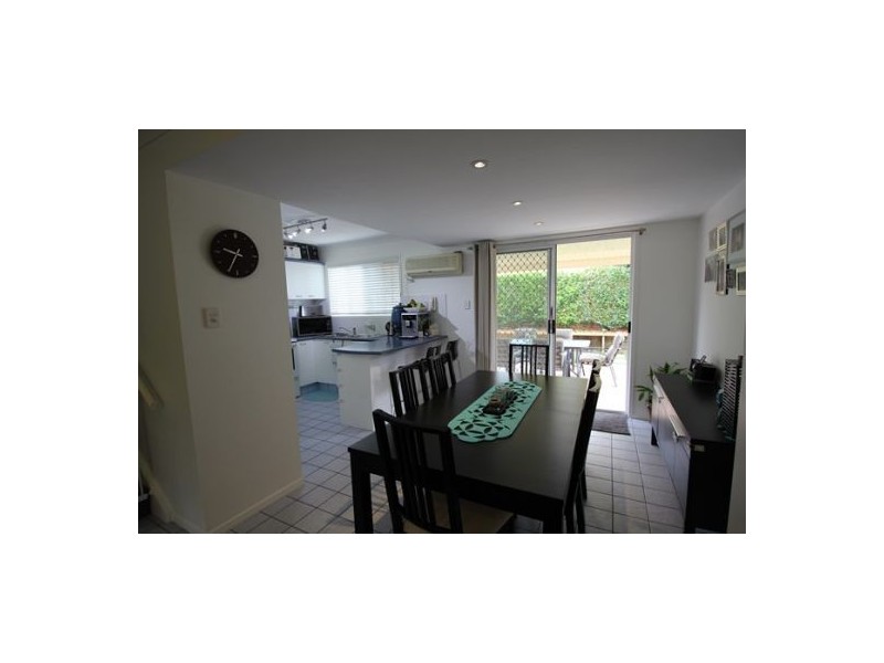 16 Arcadia Street, Eight Mile Plains QLD 4113