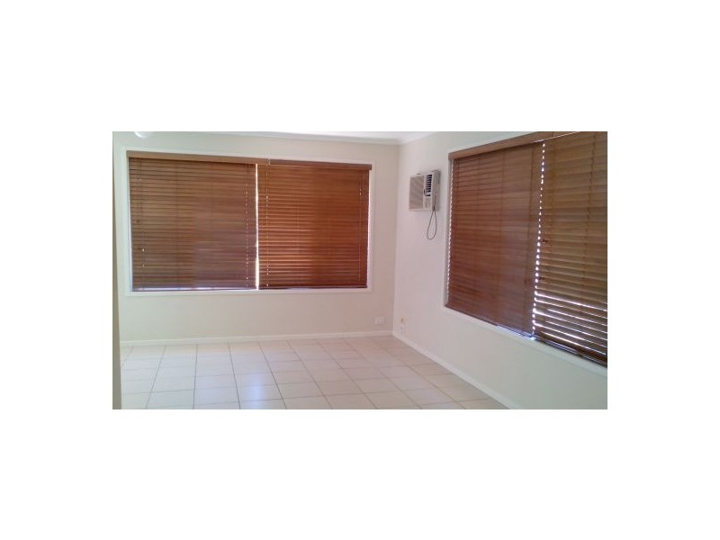 37 Saxon St, Acacia Ridge QLD 4110